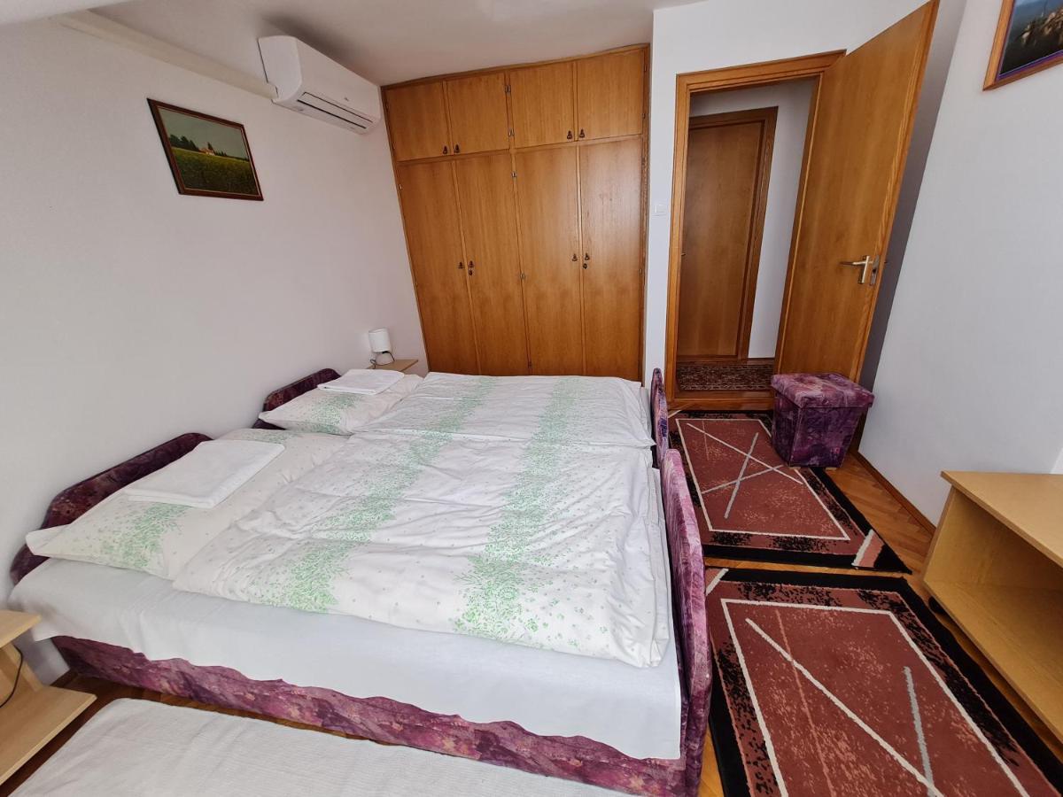 Gyöngyvirág Apartman Lenti Esterno foto